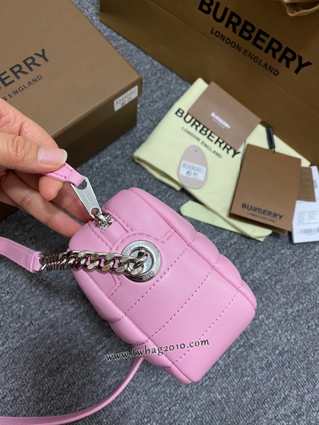 Burberry專門店新款絎縫款Lola蘿納相機包 巴寶莉羔羊皮小斜挎女包 yxb1088